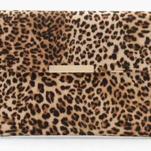 NEW! Leopard Print Clutch